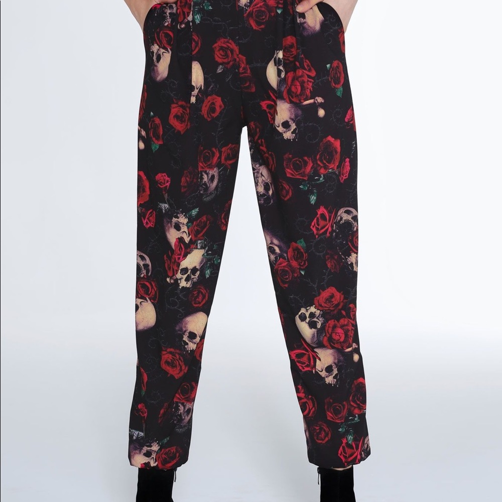 Blackmilk clothing Creeper Skull Lounge pants